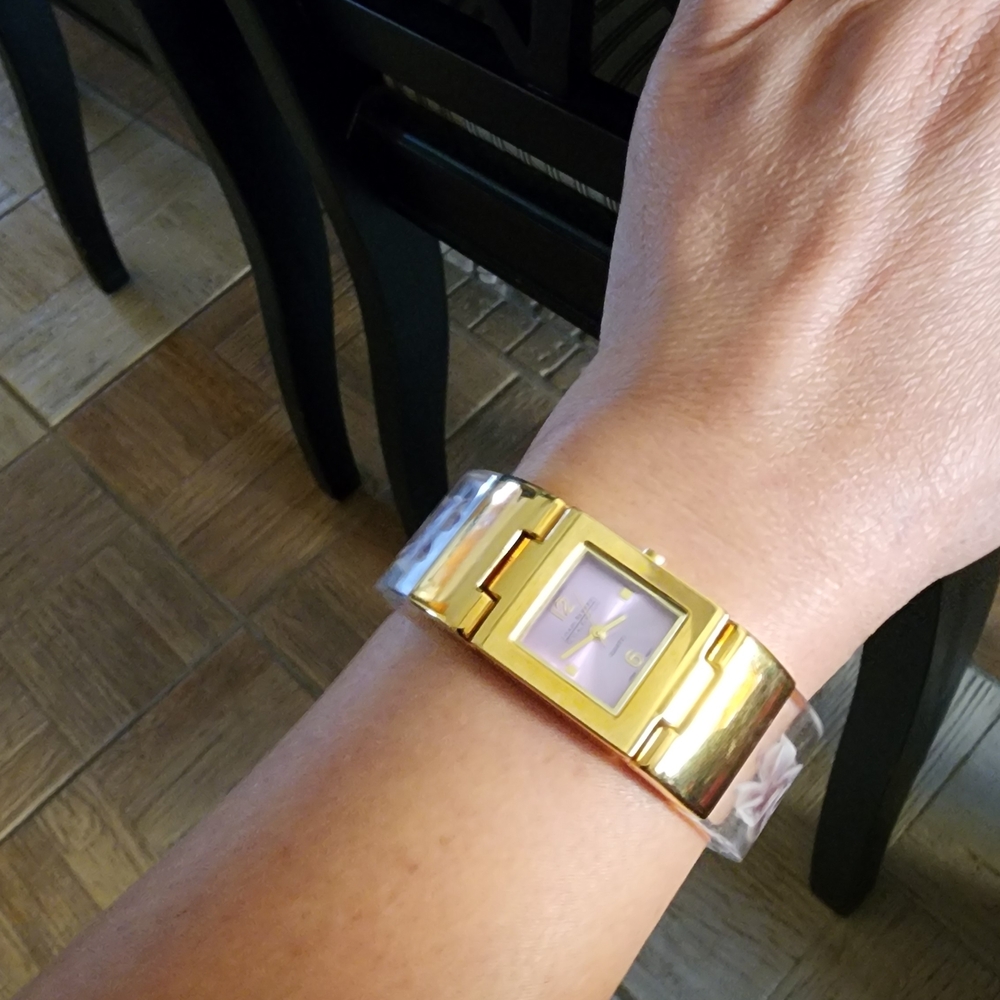 Joan Rivers Watch - Picture 7 of 9